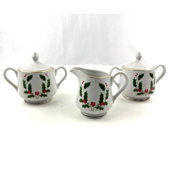 VTG Christmas Holly Fine Porcelain Creamer Sugar Bowl Set 1980s Japan 3pc - Picture 1 of 12